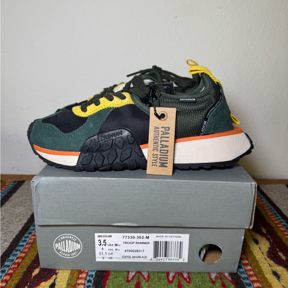 Palladium Unisex Troop Runner